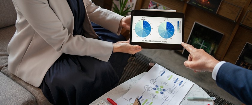 Buyers advocate negotiating property price on behalf of client in Melbourne